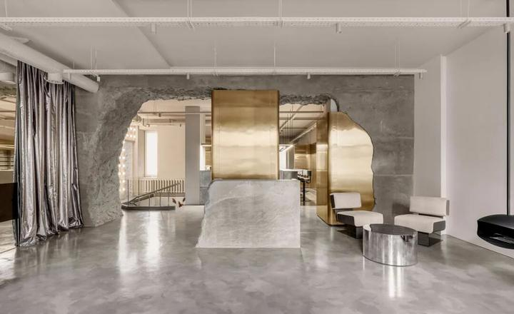 国外美容院设计案例：极简美容院设计