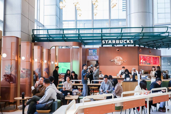 星巴克门店演变历程