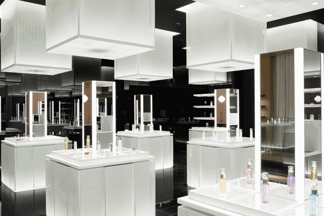 资生堂二层照明设计